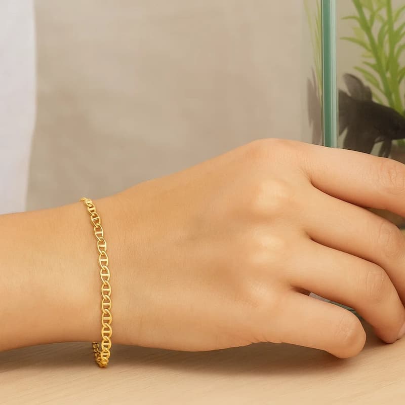 MayaMila 2.3mm 10k Yellow Gold Mariner Link Bracelet