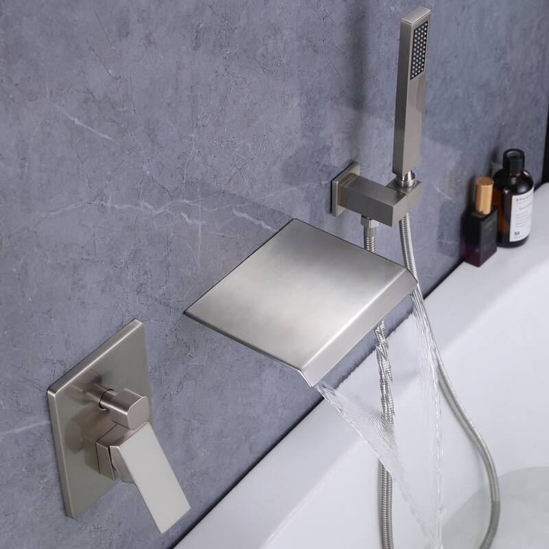 Single Handle Wall Mounted Roman Tub Faucet with Diverter and Handshower
