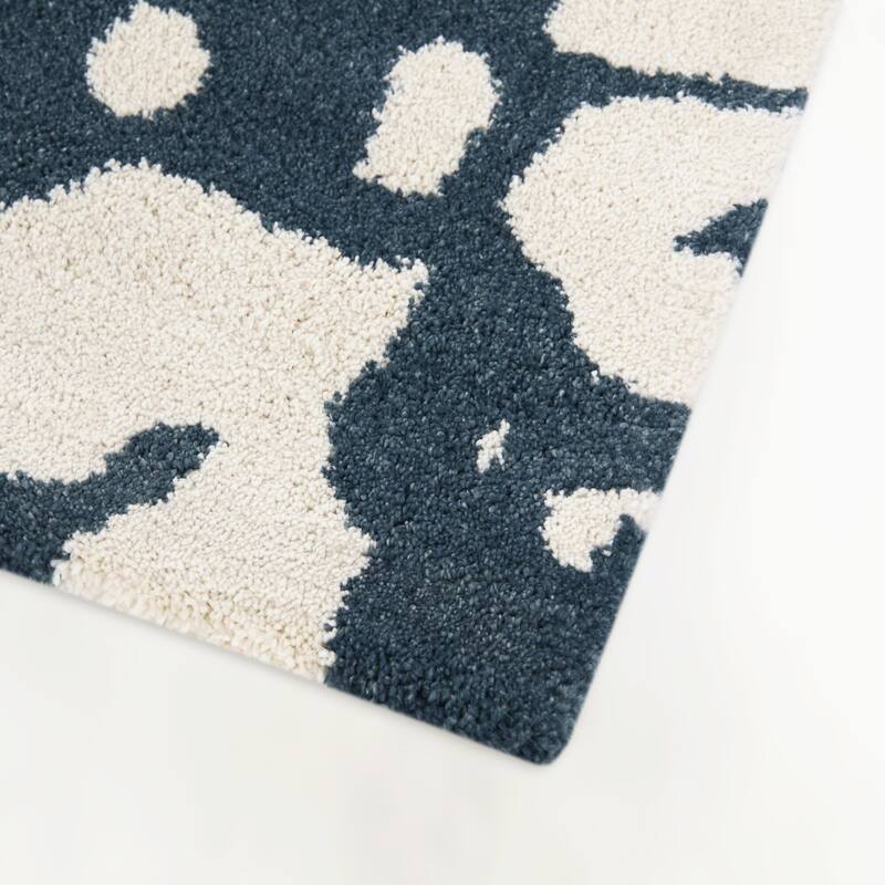 Mila Abstract Modern Area Rug