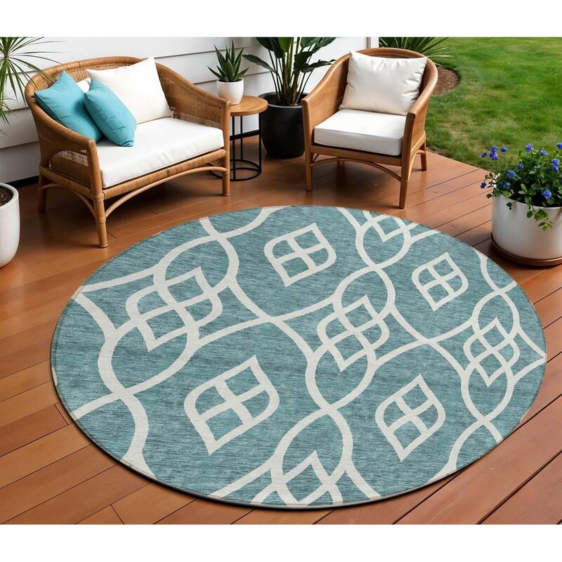 HomeRoots Trellis Transitional Rectangle Outdoor Rug - 8' Round