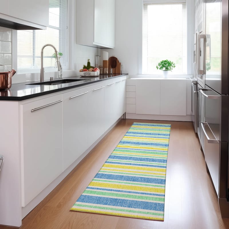 Machine Washable Indoor/ Outdoor Thin Cabana Stripe Chantille Rug