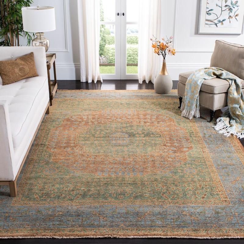 SAFAVIEH Hand-knotted Izmir Manushaqe Traditional Oriental Wool Rug with - 9' x 12' - Rust/Light Blue