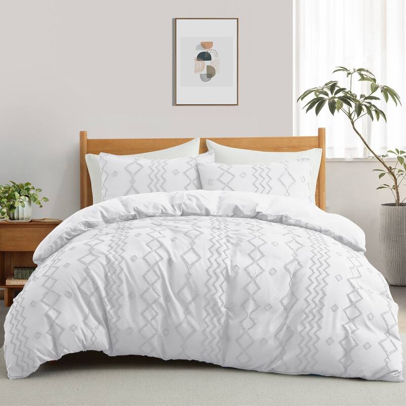 Tufted Clipped Jacquard Geometric Oversized Duvet Cover & Pillowcase Set - Diamond/White - Queen