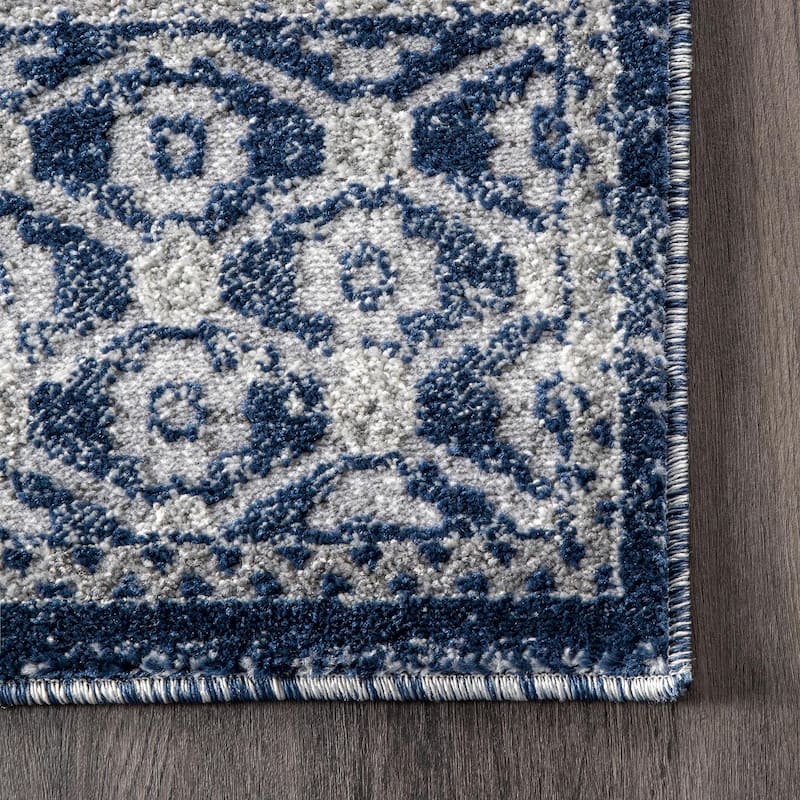 Nuloom Melina Distressed Grecian Area Rug