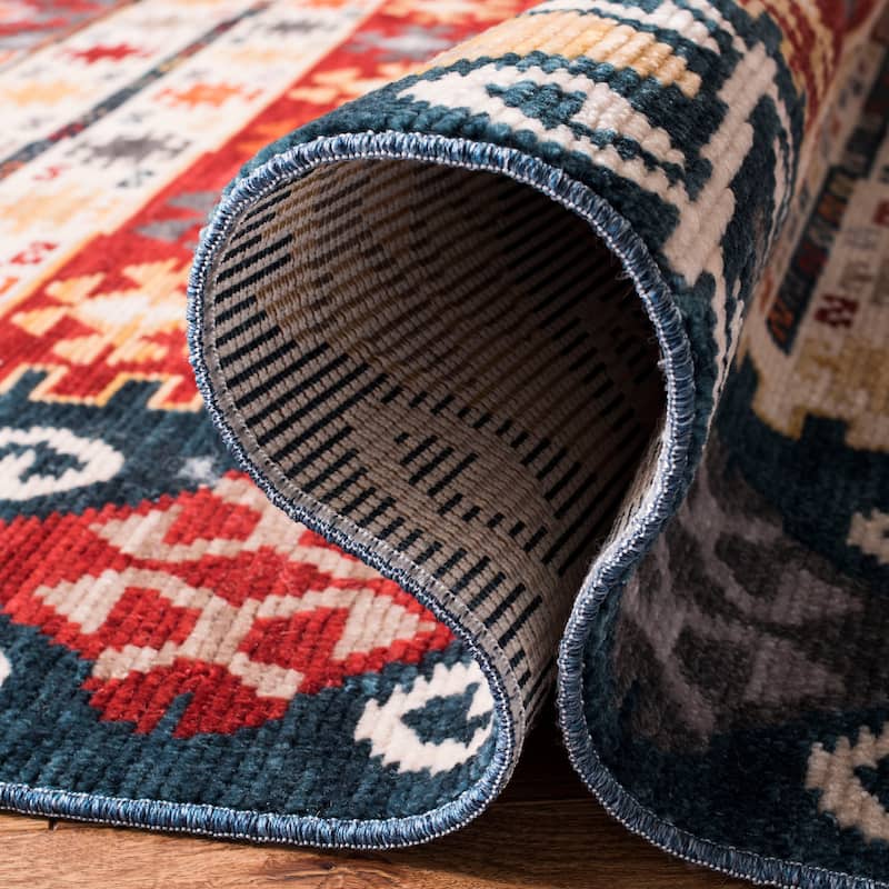 SAFAVIEH Farmhouse Bryndis Boho Tribal Polyester Rug