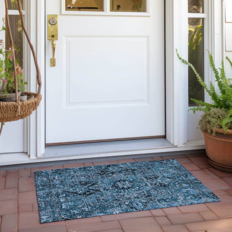 Beto Oriental Weather Resistant Refined Traditional Outdoor Rug