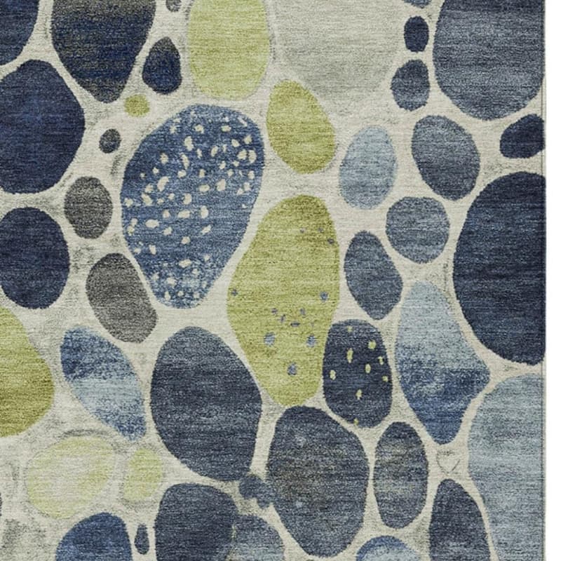 HomeRoots Geometric Transitional Rectangle Outdoor Rug
