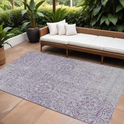 HomeRoots Medallion Transitional Rectangle Outdoor Rug