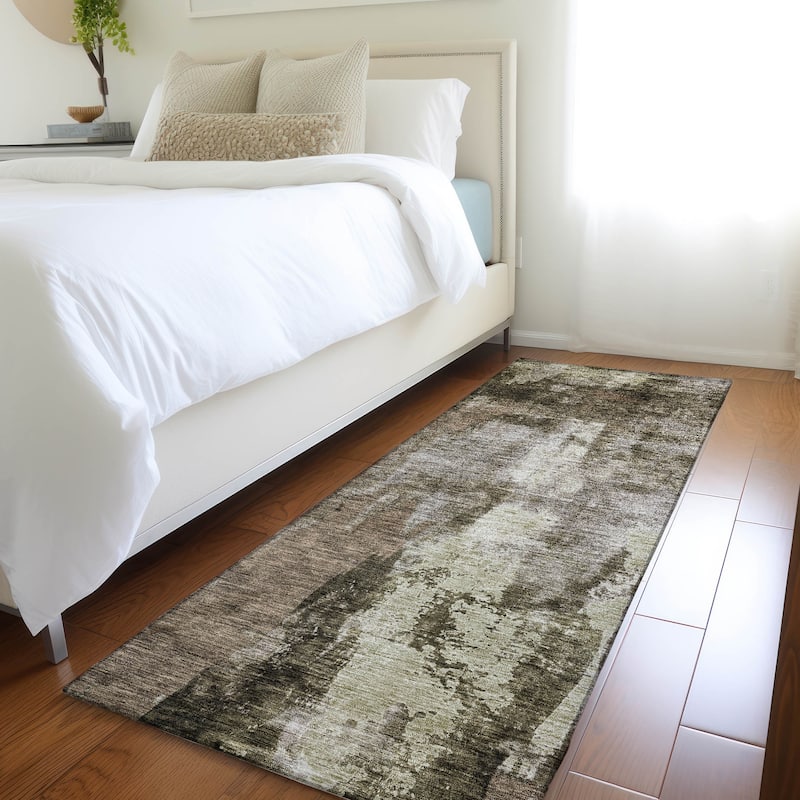 Machine Washable Indoor/ Outdoor Contemporary Chantille Rug - Brown - 2'3" x 7'6"