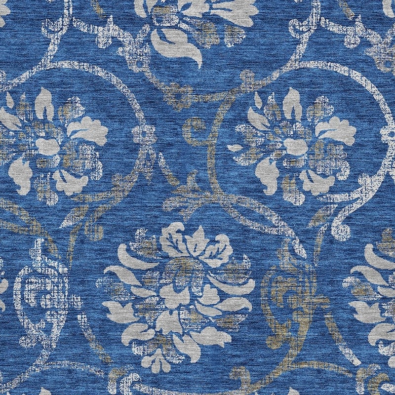 HomeRoots Floral Traditional Rectangle Outdoor Rug