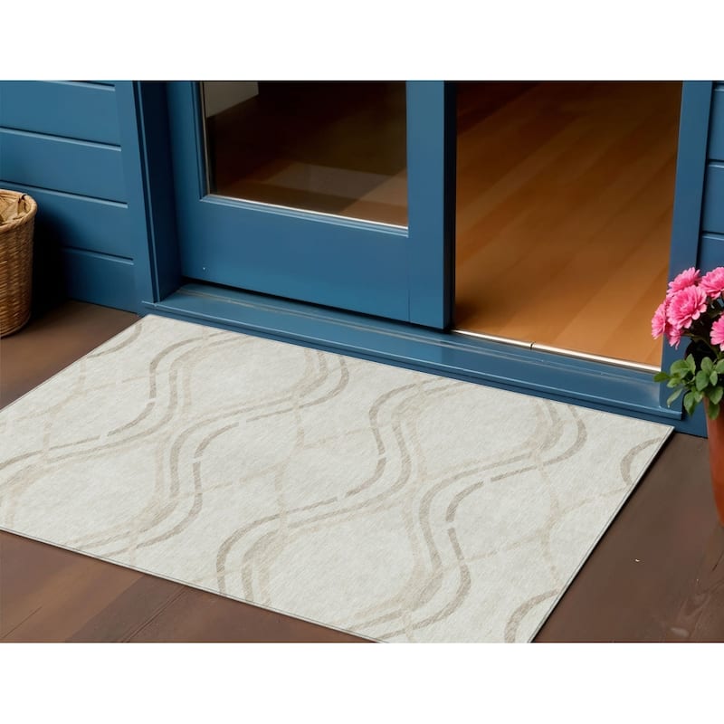 HomeRoots Abstract Transitional Rectangle Outdoor Rug - 3' x 5'