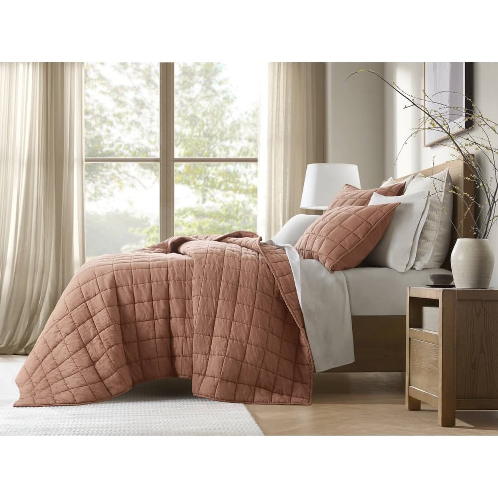 Harbor House French Flax Linen Garment Washed Quilt Set