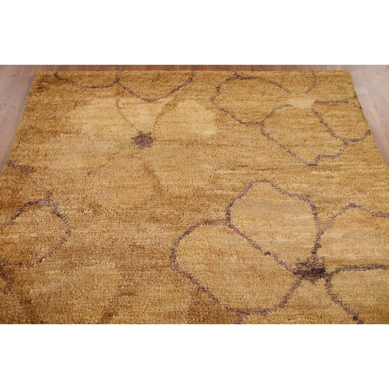 Floral Gold Oriental Area Rug Handmade Contemporary Jute Carpet 5'6