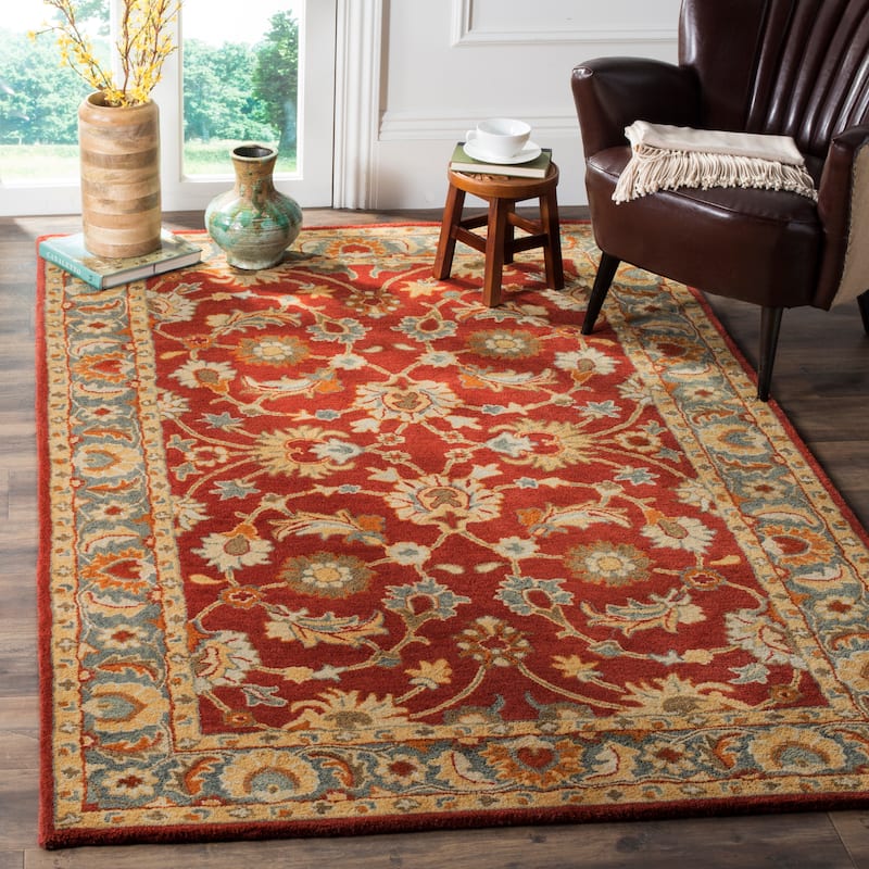 SAFAVIEH Handmade Heritage Tzippi Traditional Oriental Wool Rug - 4' x 6' - Red/Blue
