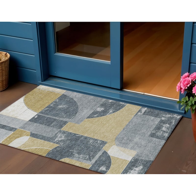 HomeRoots Geometric Modern Rectangle Outdoor Rug - 3' x 5'