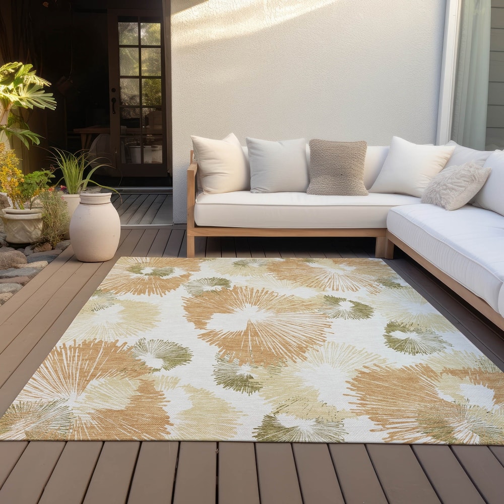 Machine Washable Indoor/Outdoor Modern Floral Chantille Rug
