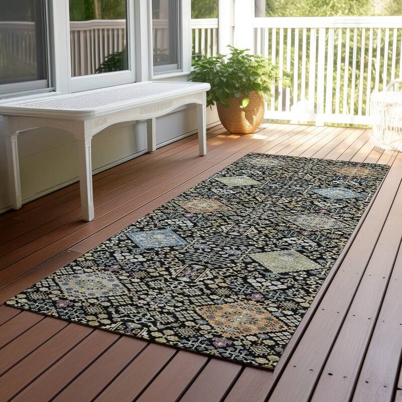 Machine Washable Indoor/ Outdoor Boho Panel Chantille Rug - Black - 2'3" x 7'6"