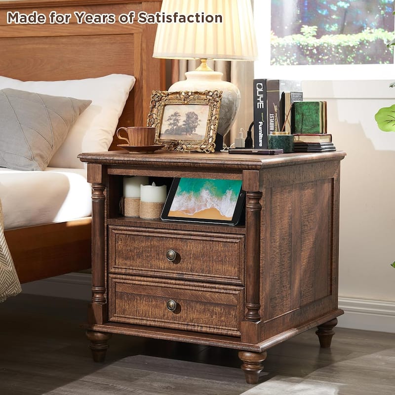 Farmhouse End Table, Sofa Side Table with Charging Station, Nightstand
