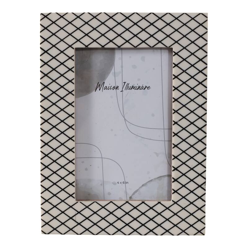 Resin Modern Picture Frame Geometric Design and Textured Detailing