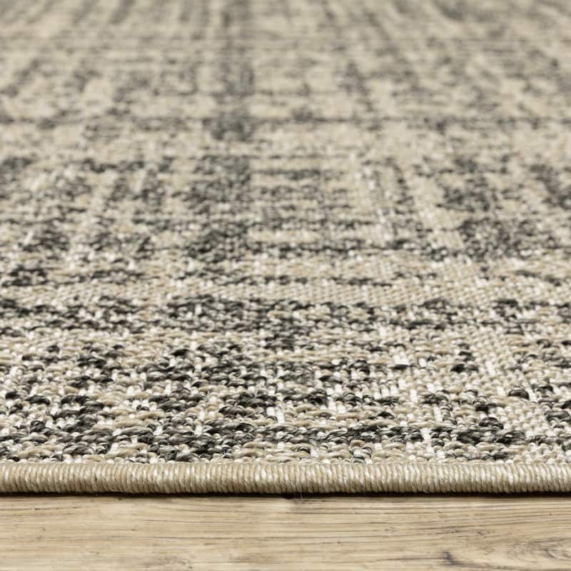 Style Haven Grayton Faded Textures Beige/ Black Indoor-Outdoor Fringe Edge Rug