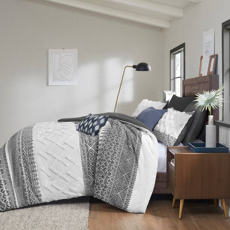 3 Piece Cotton Comforter Set with Chenille Tufting Gray Full/Queen