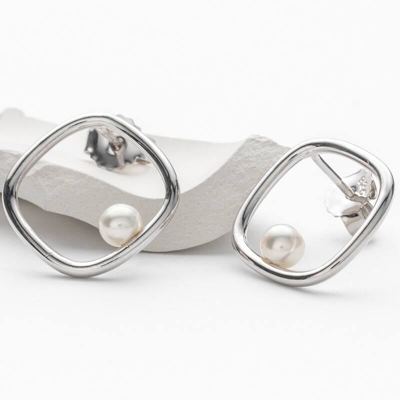 Sterling Silver Freshwater Pearl Gravity Square Earrings