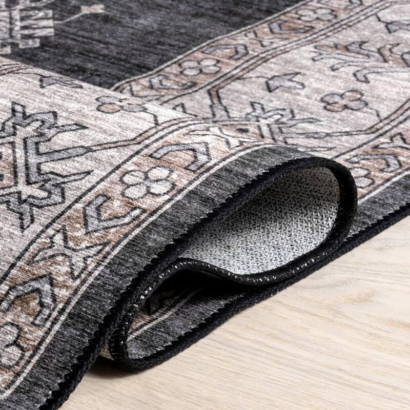 Nuloom Moxie SplashGuard Traditional Bordered Machine Washable Area Rug