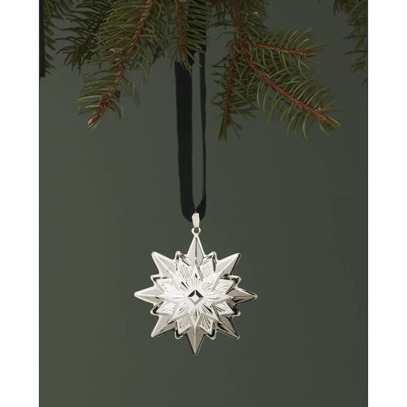 Reed And Barton 2024 8th Annual Star Ornament