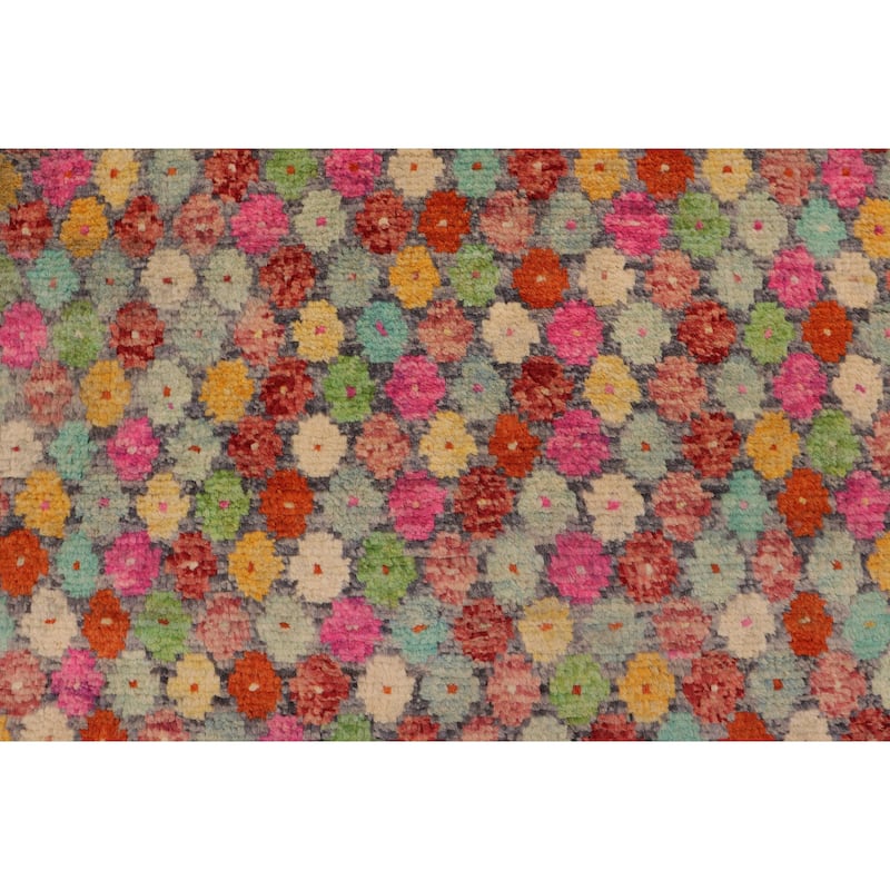 Shabby Chic Balochi Barr Gray/Red Hand Knotted Wool Rug - 3'0'' x 4'11''