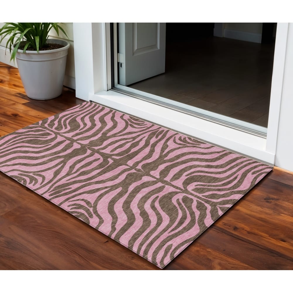 HomeRoots Animal Print Transitional Rectangle Outdoor Rug
