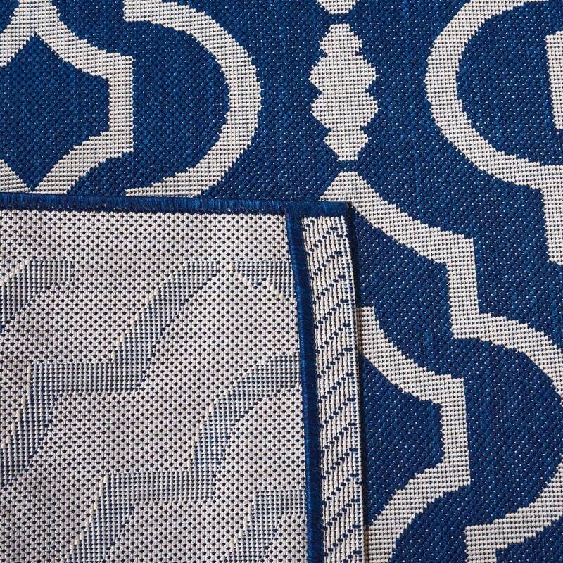 SAFAVIEH Courtyard Ketty Indoor/ Outdoor Waterproof Patio Backyard Rug