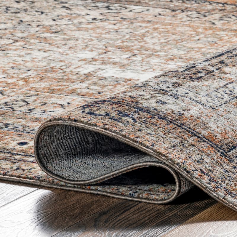 Nuloom Charvi Distressed Medallion Fringe Area Rug
