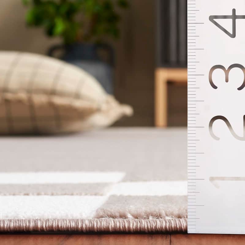 SAFAVIEH Groove Cheryl Modern & Contemporary Rug