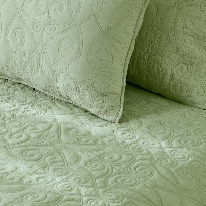 Patina Vie Maison 100% Cotton Stitched 3 Piece Quilt and Sham Set