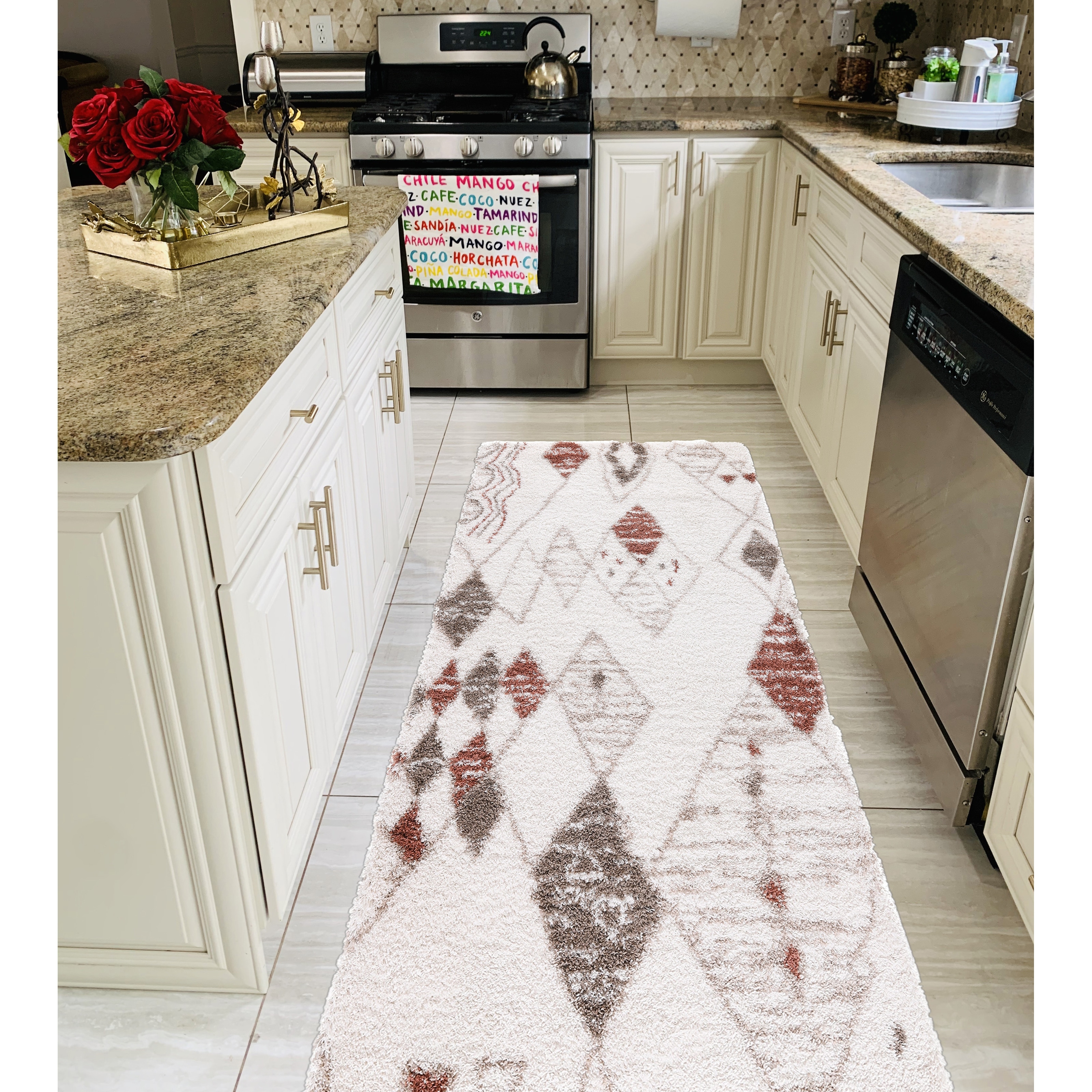 Noori Rug Lux Nolan Geometric 2-inch Thick Shag Rug - Overstock