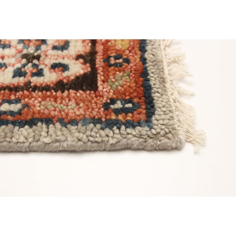ECARPETGALLERY Hand-knotted Jules Serapi Light Grey Wool Rug - 4'10 x 8'1