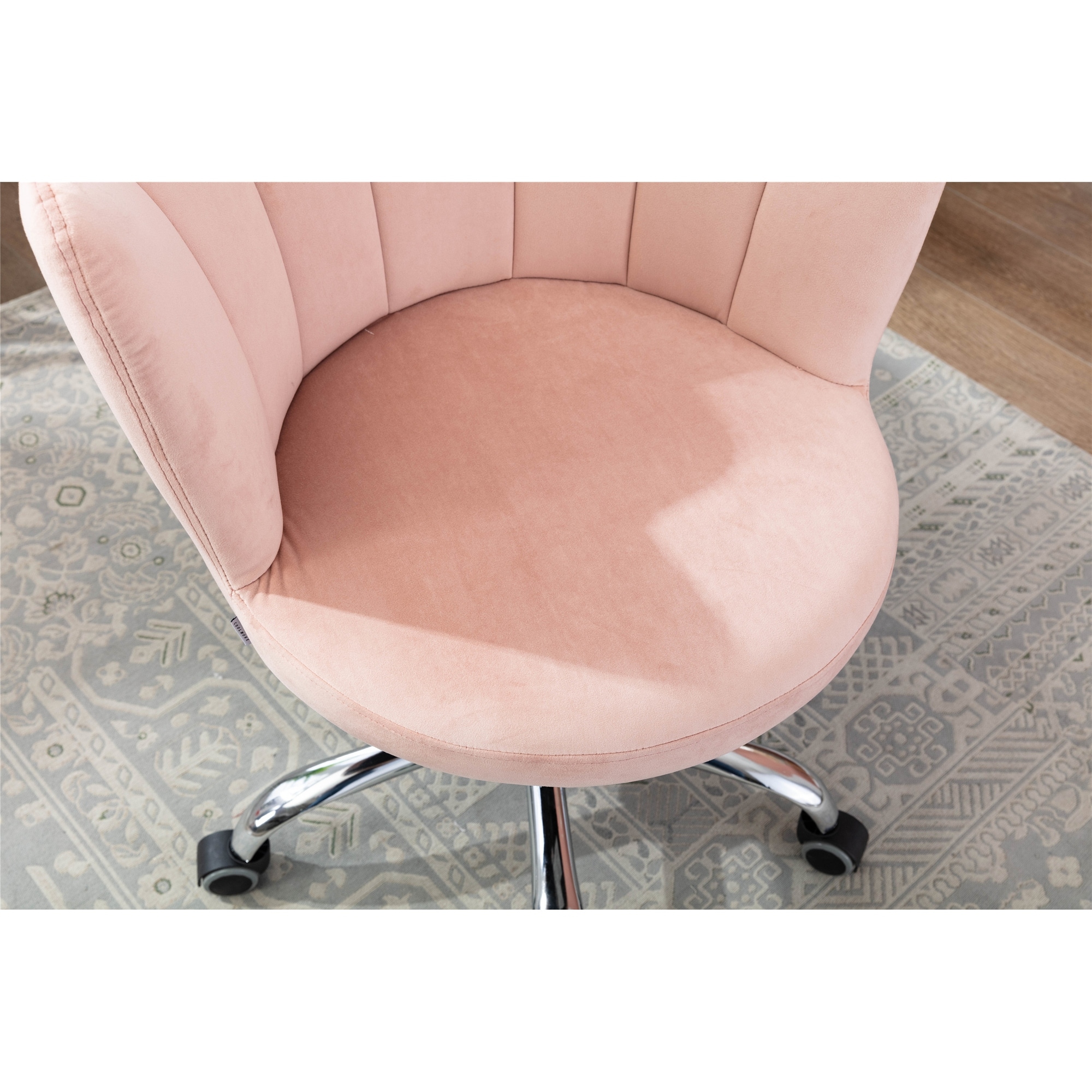 Shell chair pink deals