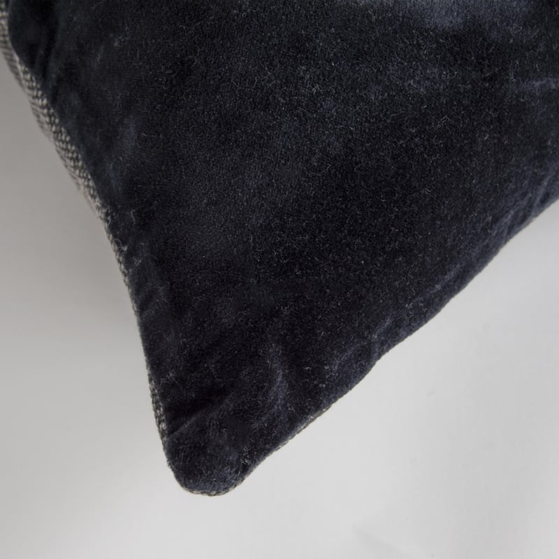 Solid Cotton Welted Pillow Cover