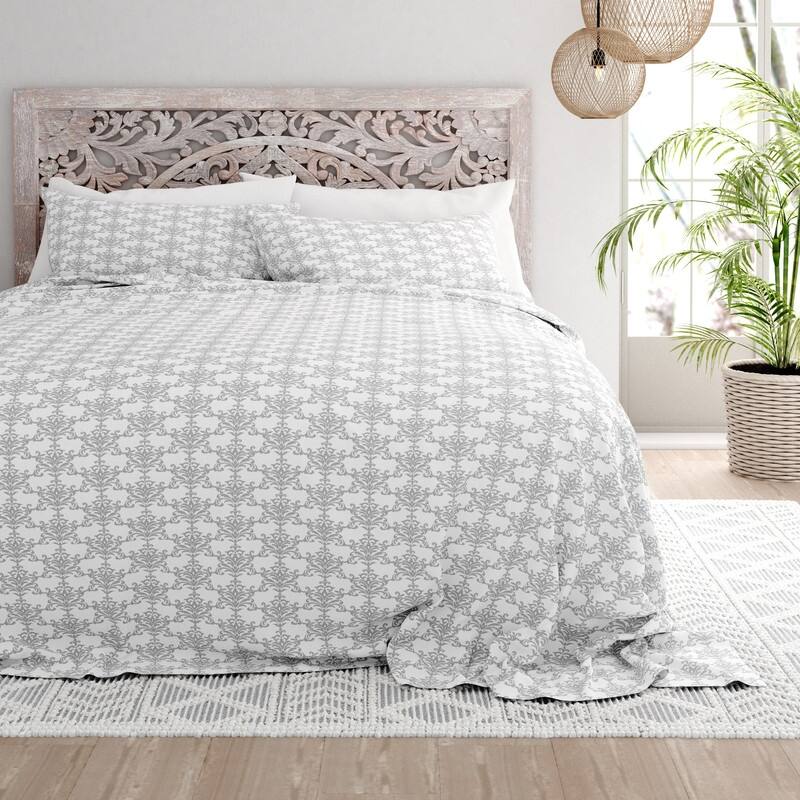 Becky Cameron Soft Bouquet Pattern 4 Piece Deep Pocket Bed Sheets Set - King