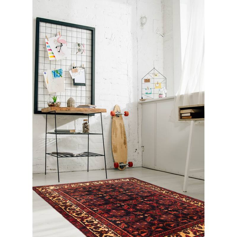 ECARPETGALLERY Hand-knotted Andelz Black, Red Wool Rug - 4'8 x 6'11