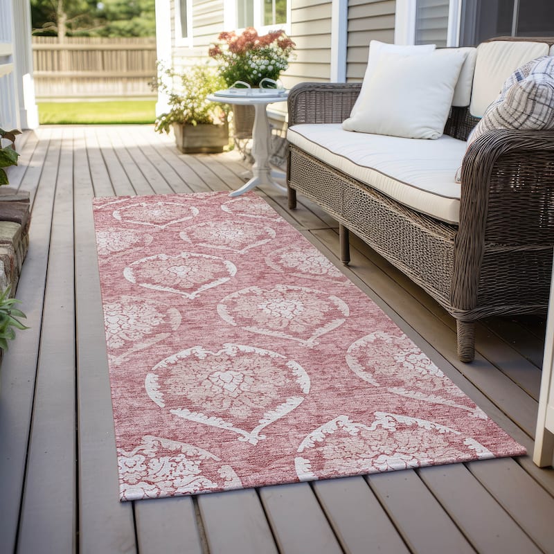 Machine Washable Indoor/ Outdoor Chantille Traditional Damask Rug - Pink - 2'3" x 7'6"
