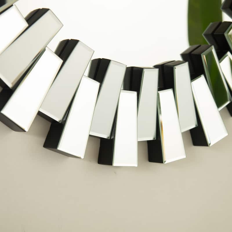 32" Kaltis Mirror, Wall-mounted Modern Decorative Circle PU Mirror, Irregular Shape, Suitable for Bathroom, Bedroom - Silver