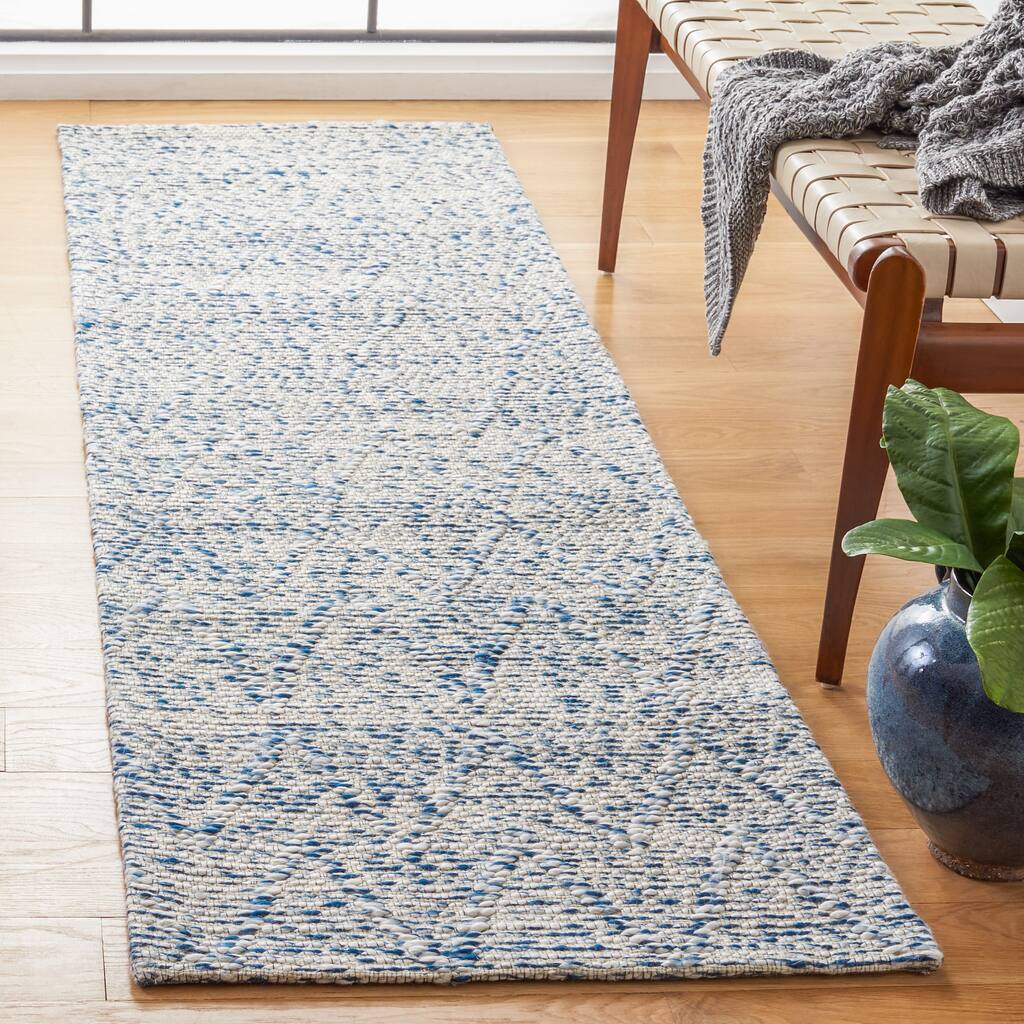 SAFAVIEH Handmade Marbella Siriana Rug