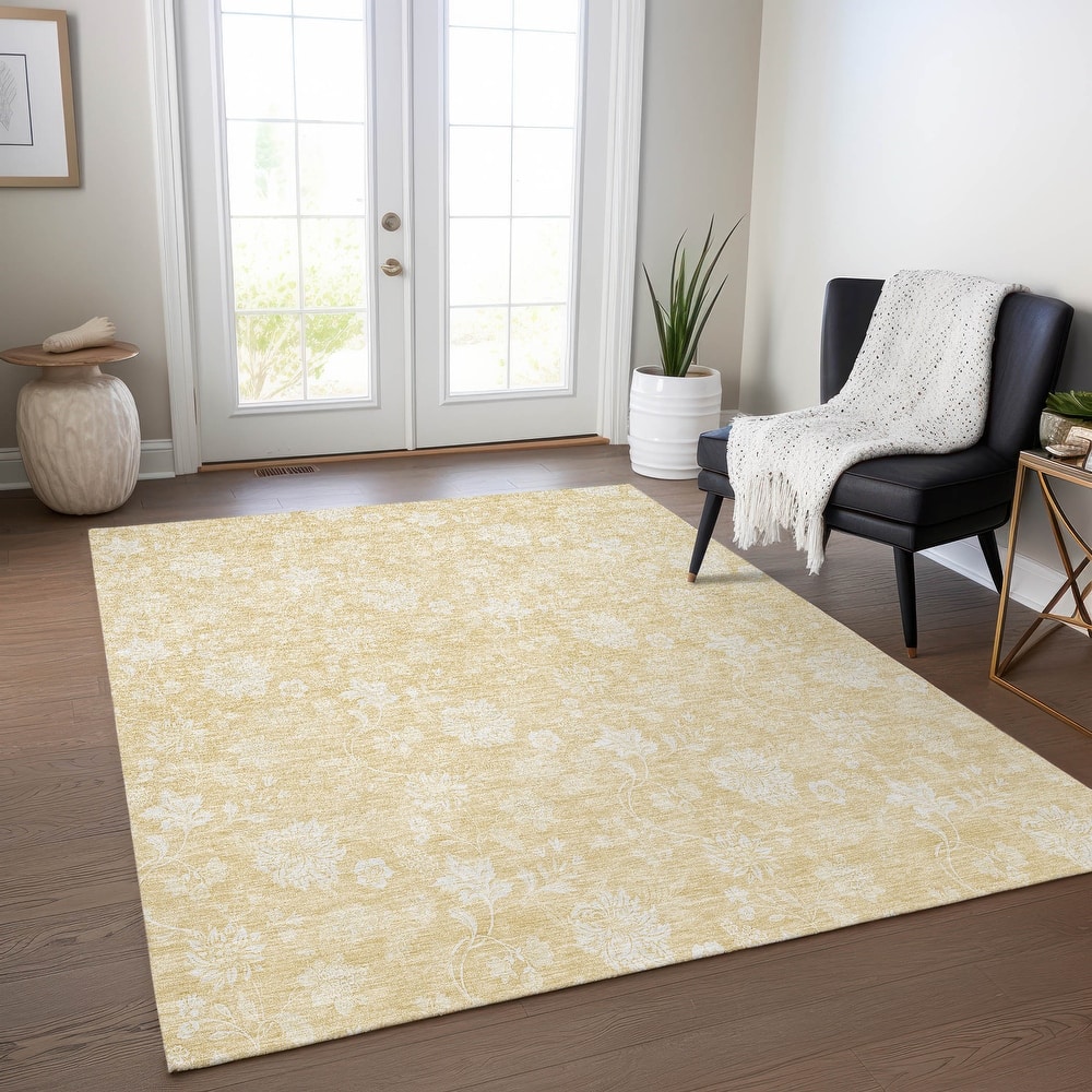 Machine Washable Indoor/ Outdoor Chantille Casual Floral Farmhouse Rug
