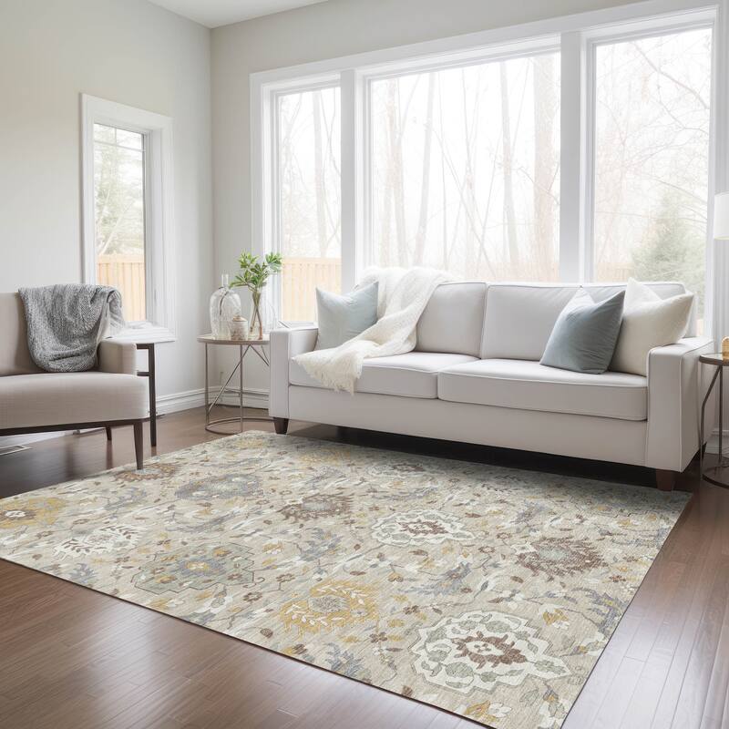 Machine Washable Indoor/ Outdoor Traditional Kashan Chantille Rug