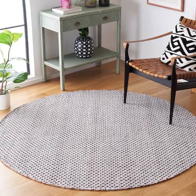 SAFAVIEH Handmade Montauk Wakely Casual Rug