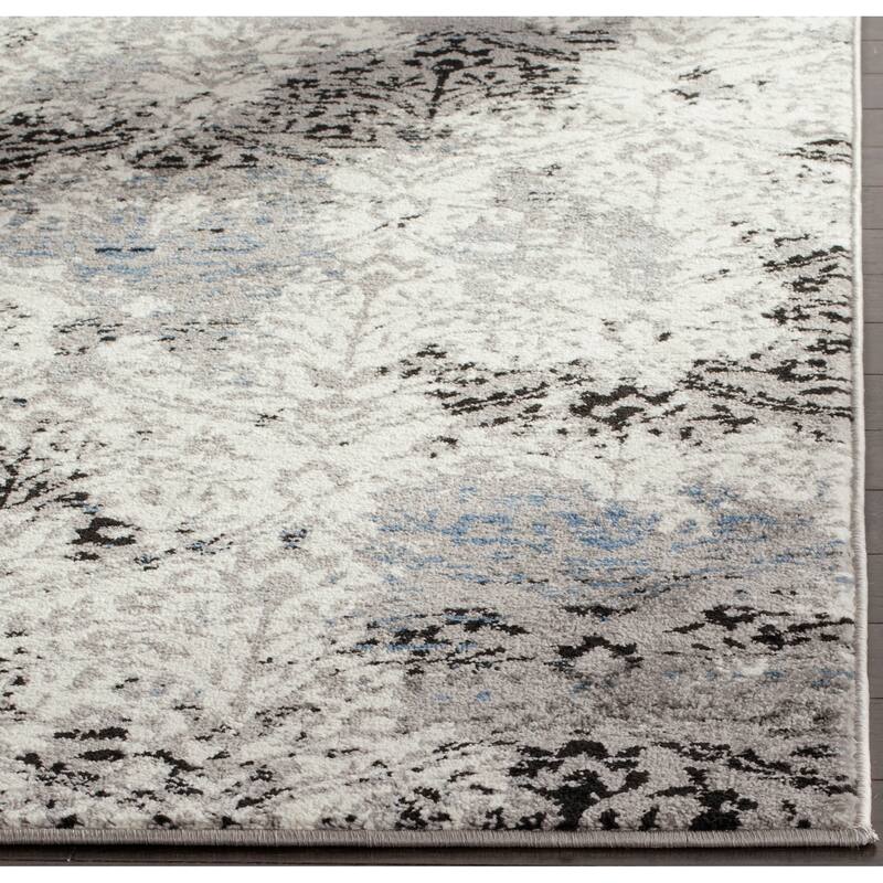 SAFAVIEH Evoke Missy Distressed Vintage Boho Rug
