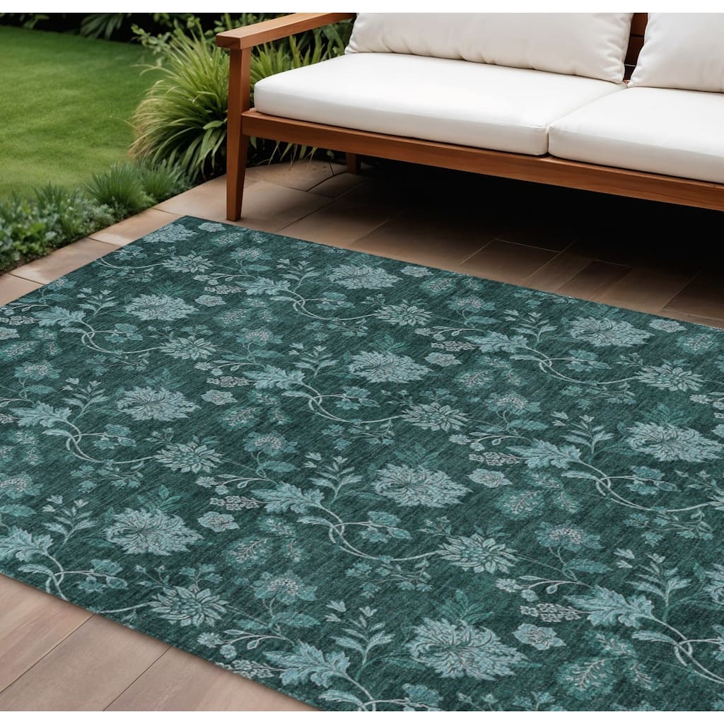 HomeRoots Floral Transitional Rectangle Outdoor Rug