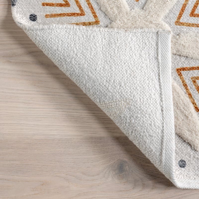Nuloom Eloide High-Low Snowflake Area Rug