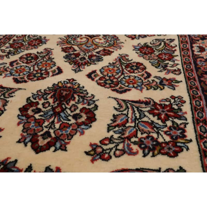 2'9''x13'1'' Runner Hand Knotted Wool Ivory Sarouk Traditional Rug - 2' 9'' x 13' 1''